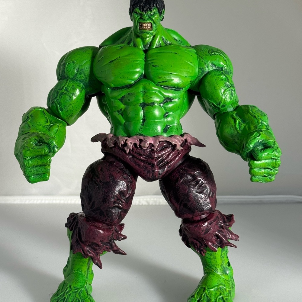 2011 Incredible Hulk Action Figure Marvel Diamond Select Posable RARE